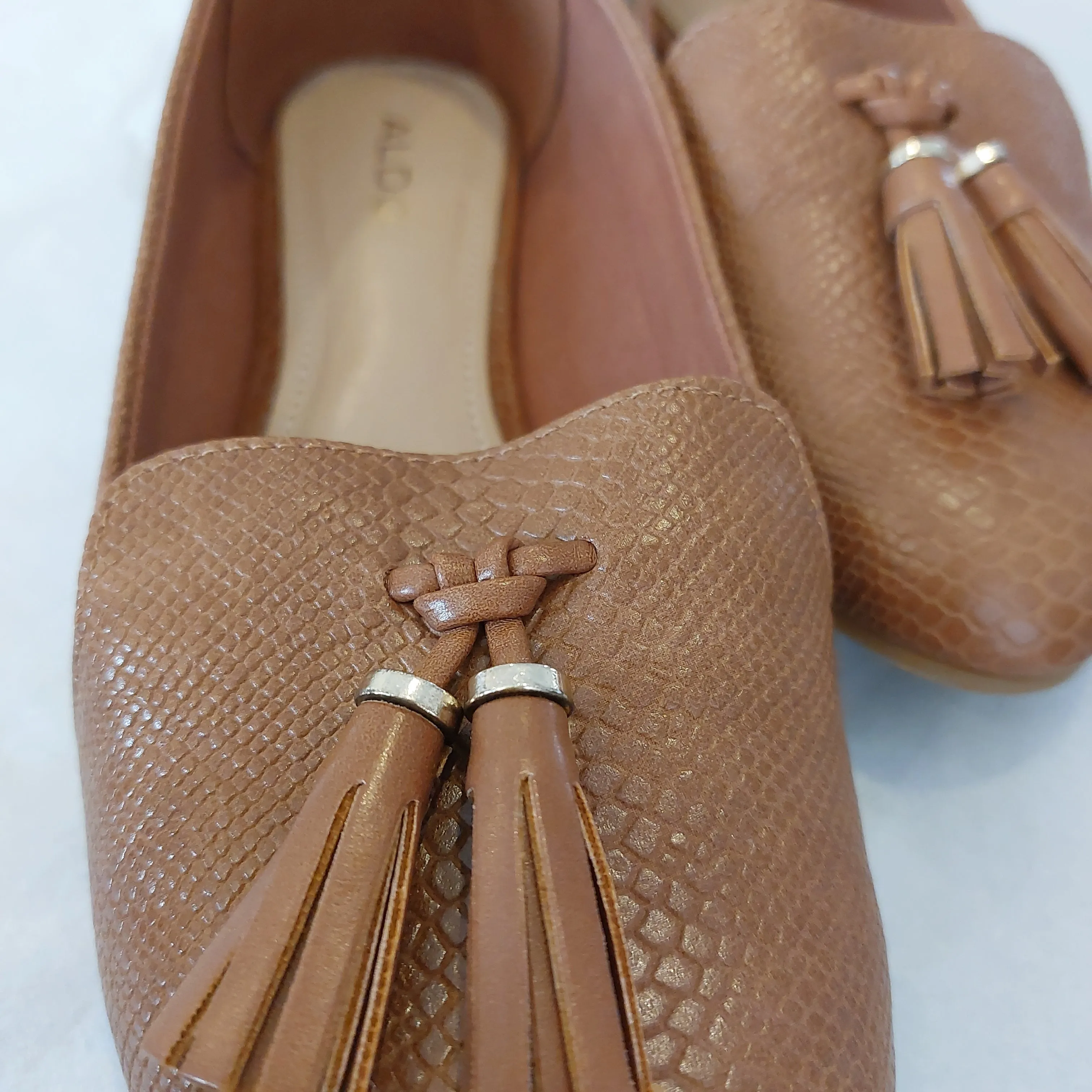 ALDO Brown Textured Afiedia Tassel Loafers | Gently Used |