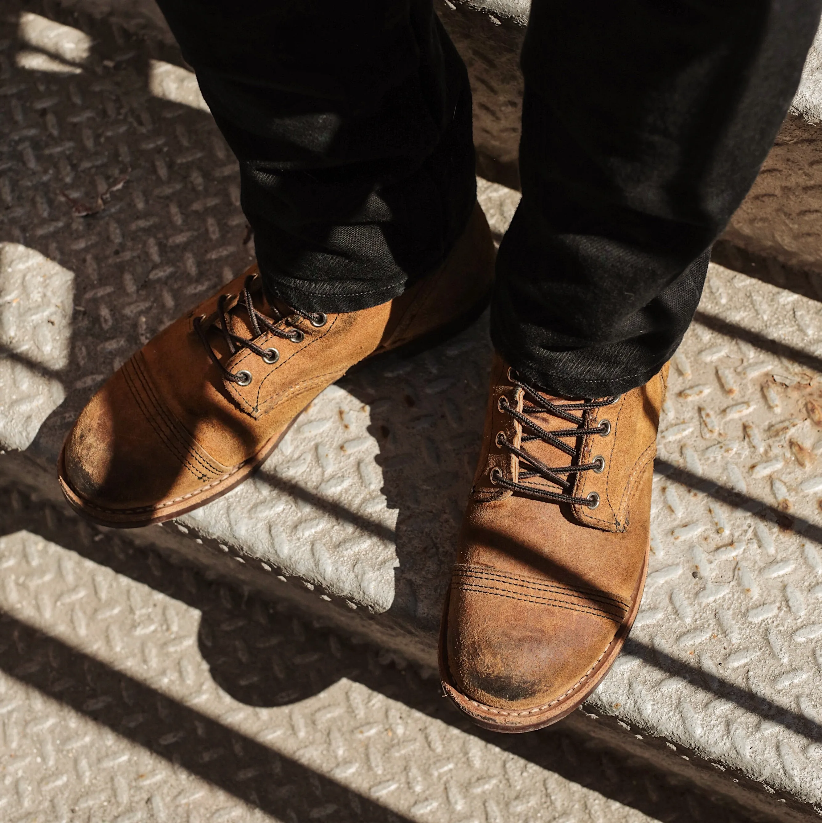 Red Wing Heritage 8083 Iron Ranger Hawthorne Muleskinner